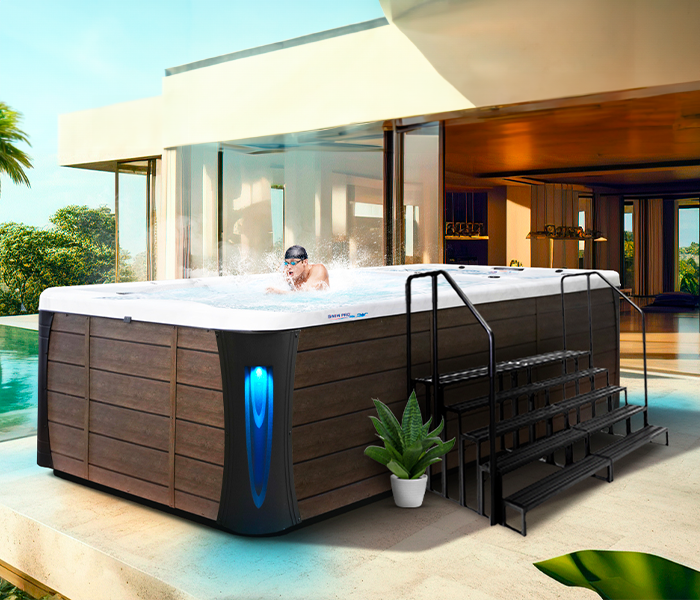 Calspas hot tub being used in a family setting - Guadalajara